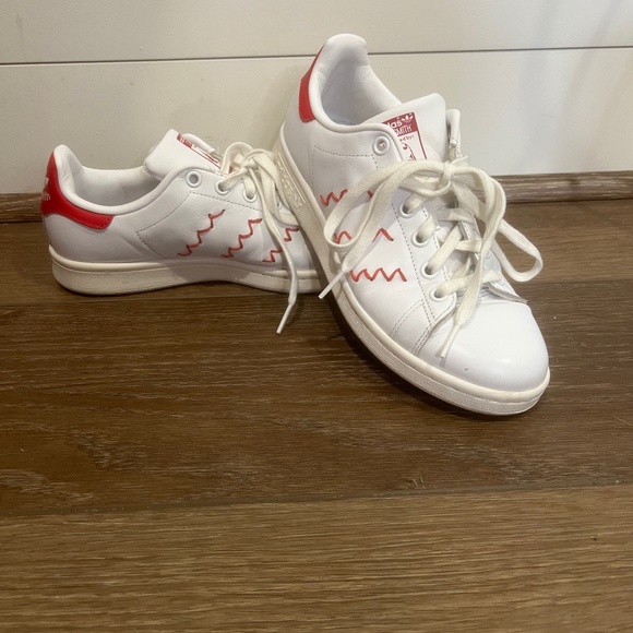 Adidas x Stan Smith Women's Leather Red White Zig Zag Casual Sneaker, Sz 6 RARE - Picture 1 of 10